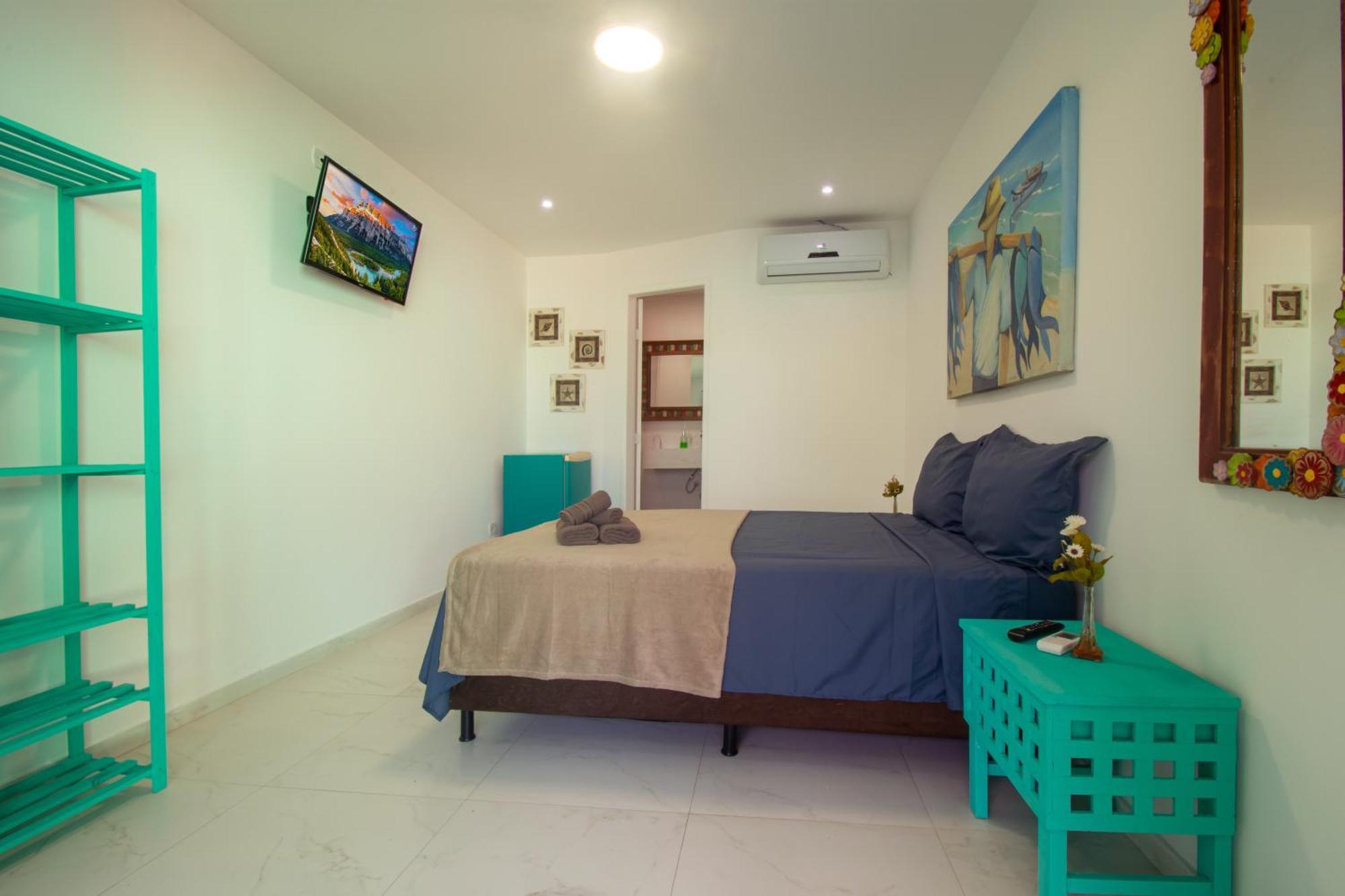 Isondu Geriba Inn *