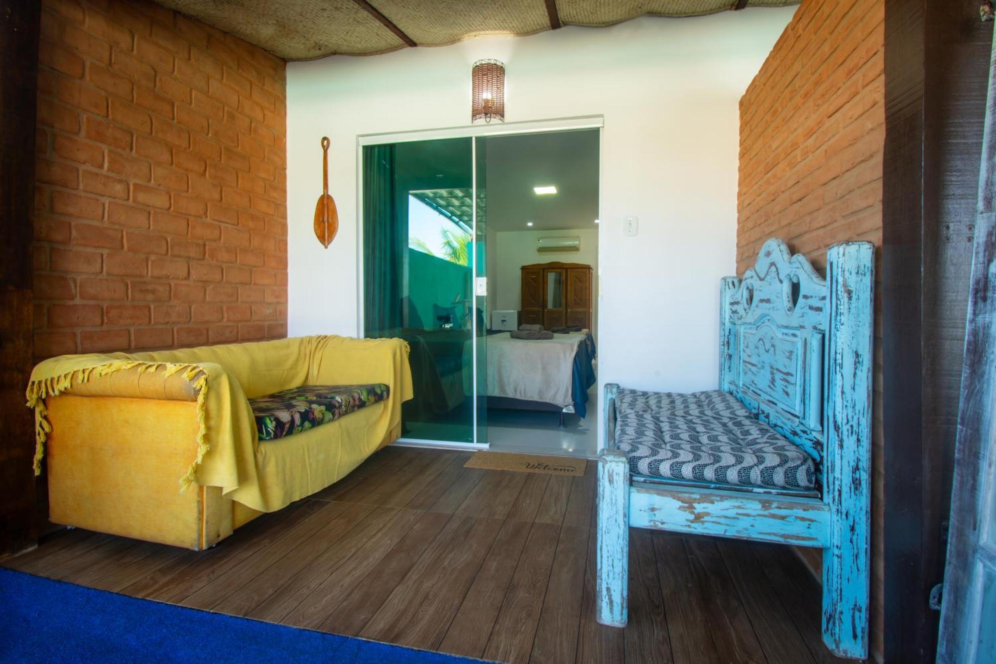 Isondu Geriba Inn *